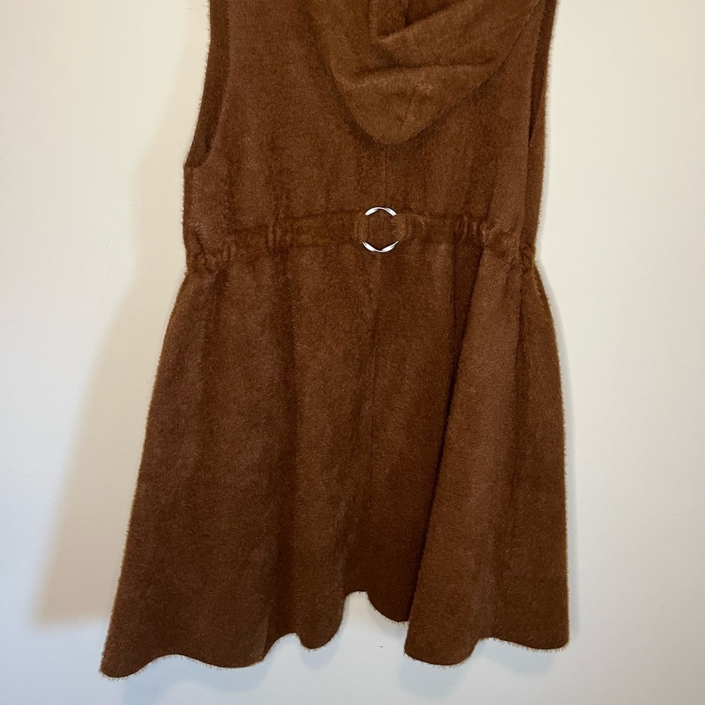 NWT Wool Blend Cozy Hooded Vest Size Medium - Picture 12 of 13